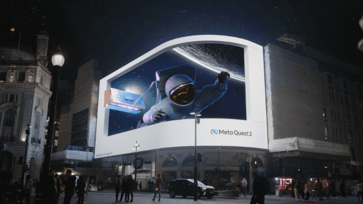 3d content crossing over border & comes right at you